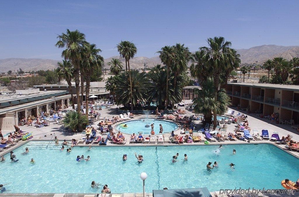 Desert Hot Springs Spa Hotel Facilities photo